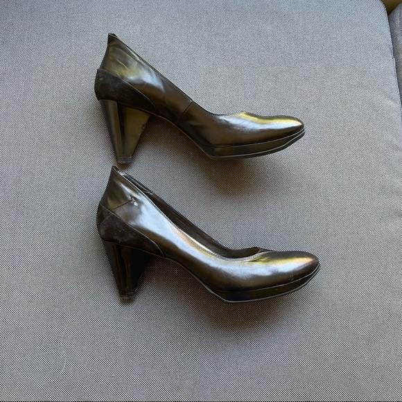 CoSTUME NATIONAL Pumps, leather and suede - Picture 2 of 8